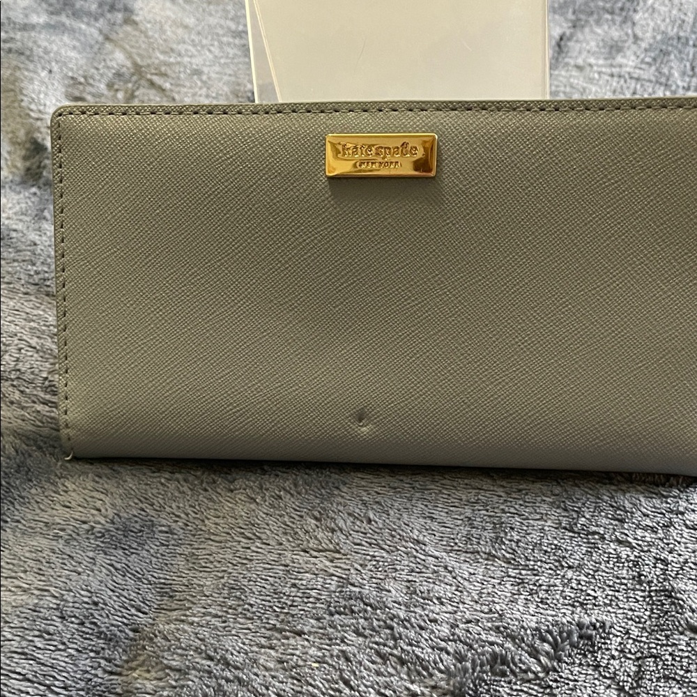Kate Spade Peeble Leather Slim Wallet